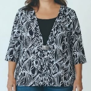JM Collection Black and White Patterned Blouse